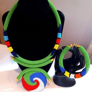Maasai Zulu tribal Necklace/bracelet  set